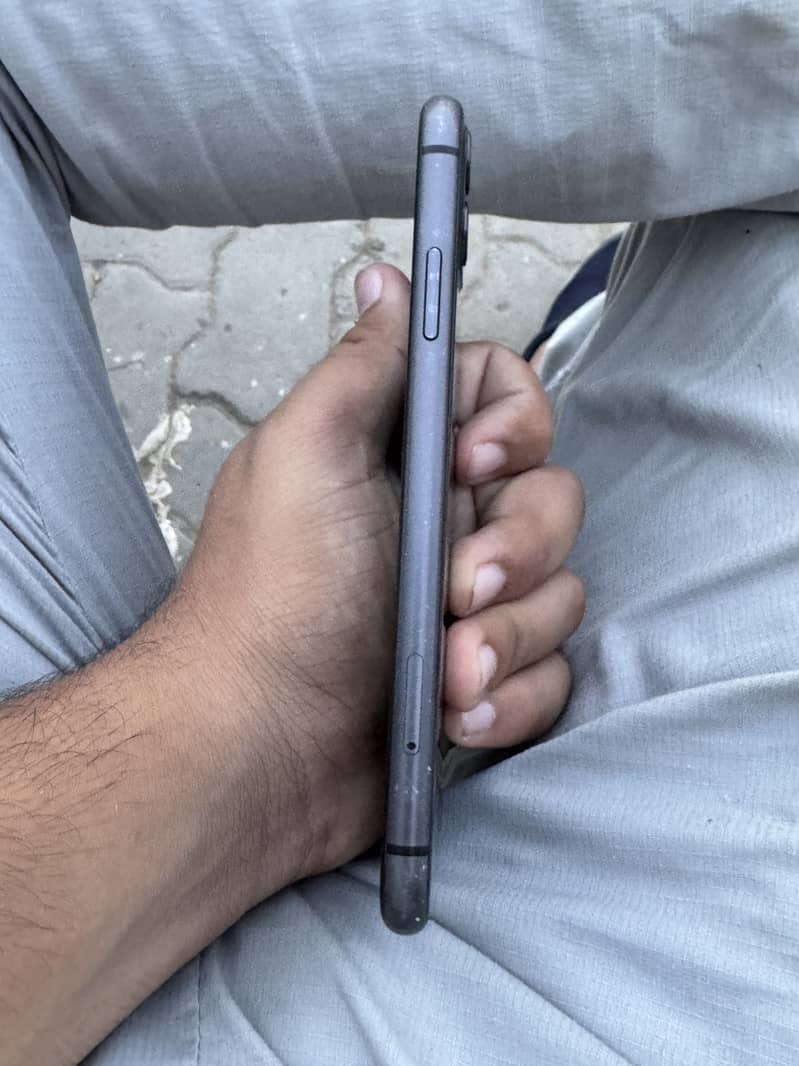 Apple iPhone 11 1