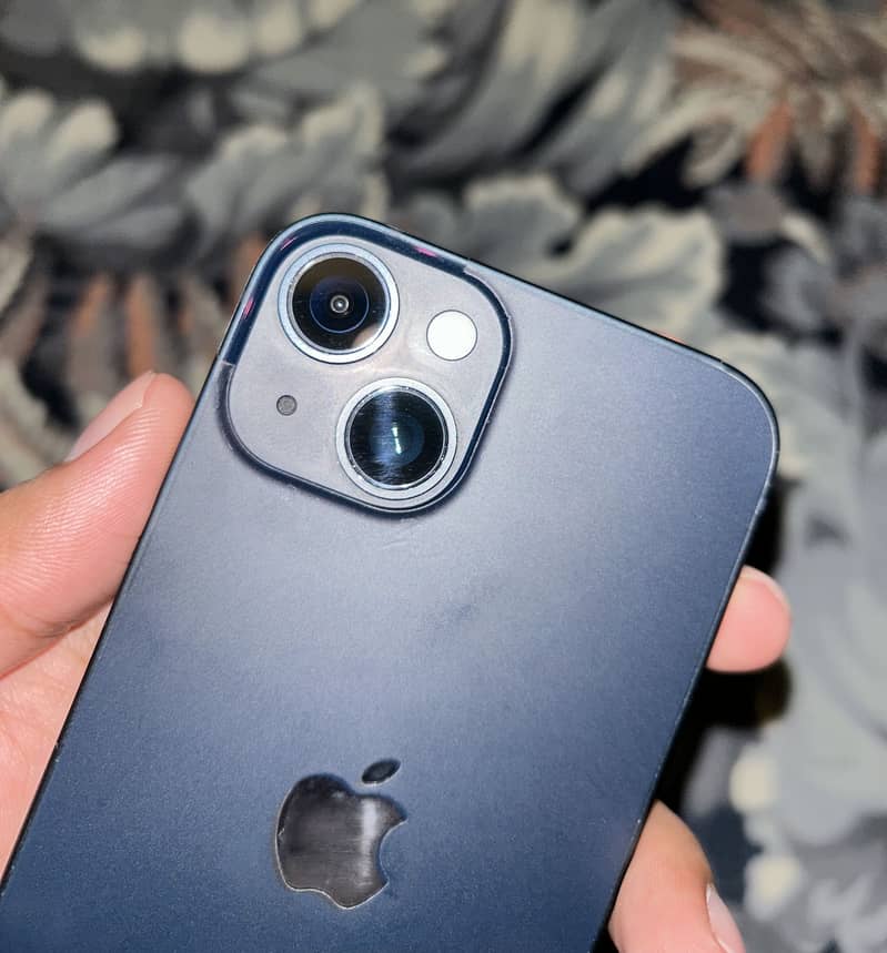 Apple iPhone 14 1