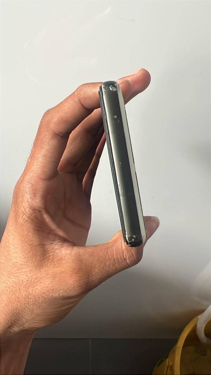 Google Pixel 6a 4