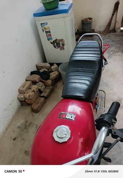 Unique Motor Cycle