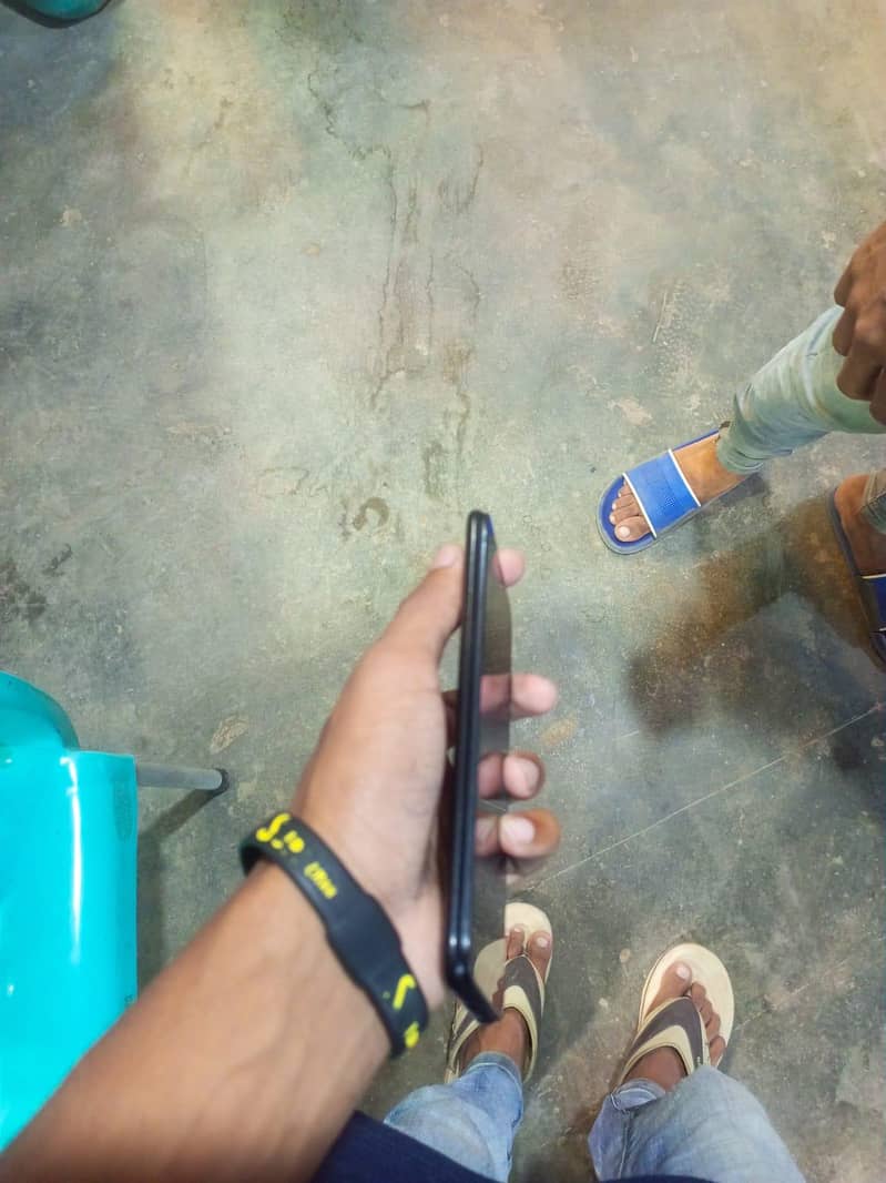 OPPO A83 2