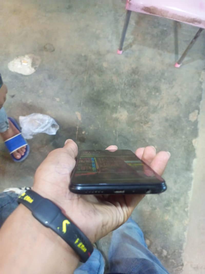 OPPO A83 3