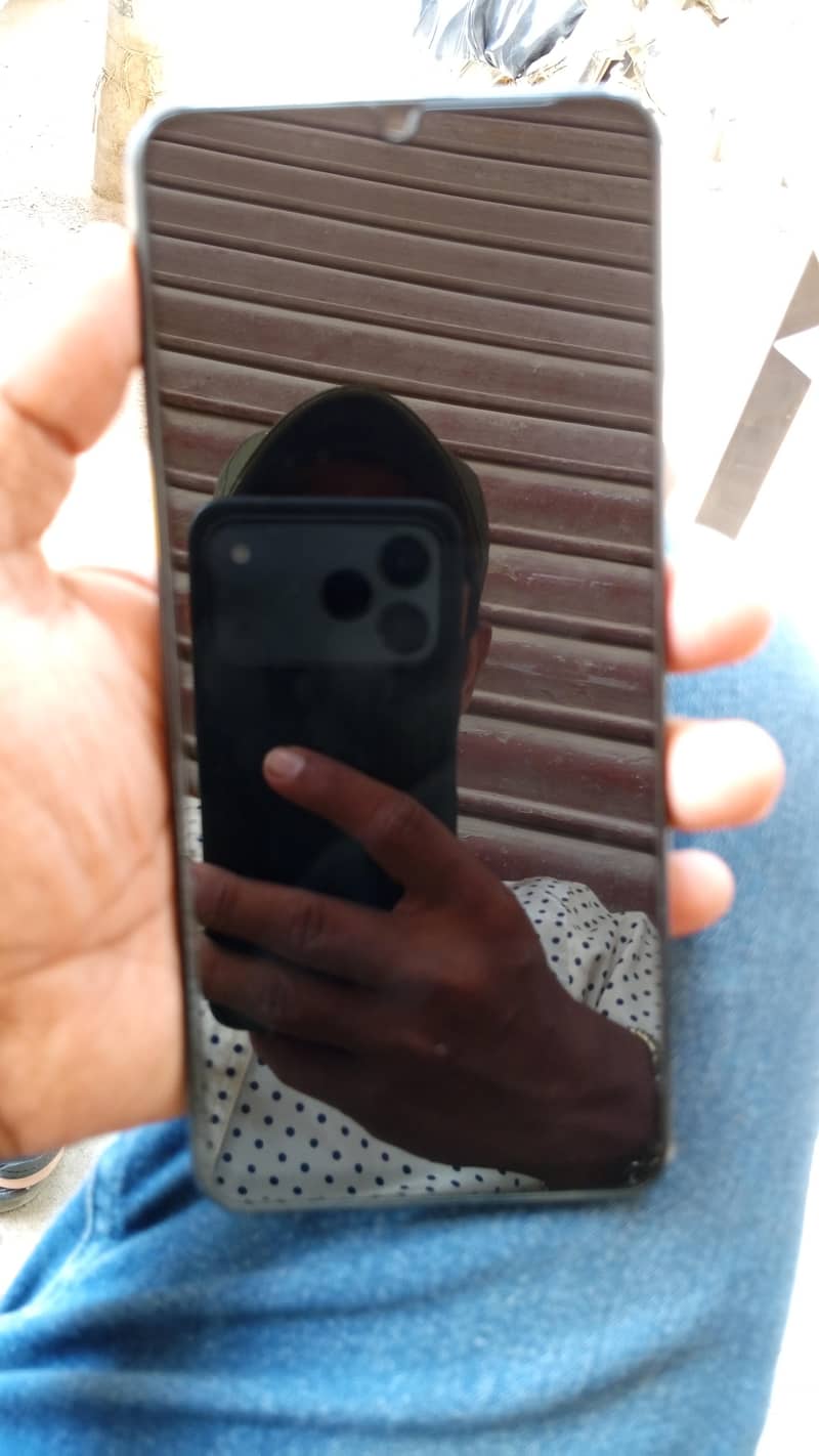 Realme Note 60x 2