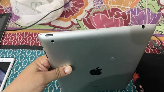 ipad 2 (16GB)