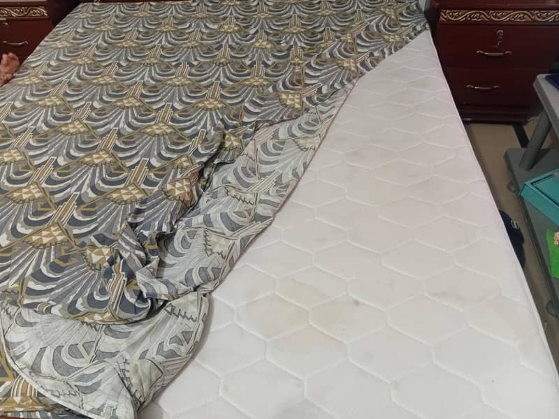 bed mattress 4