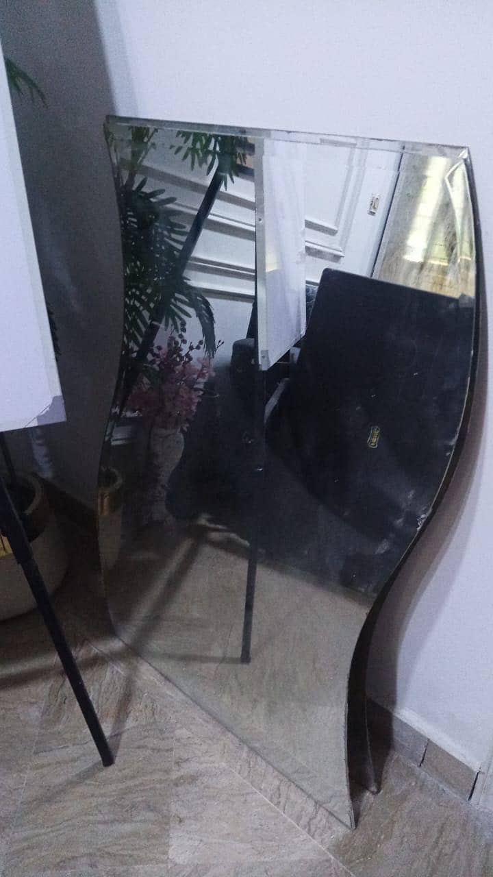 Mirrors 0