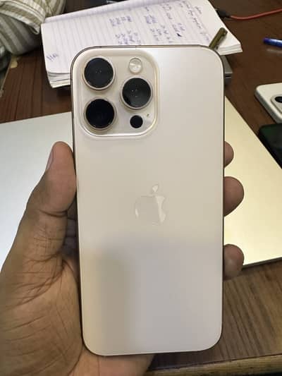 Apple iPhone 16 Pro Max