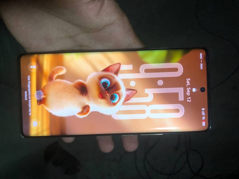 Infinix Note 40 Pro 4