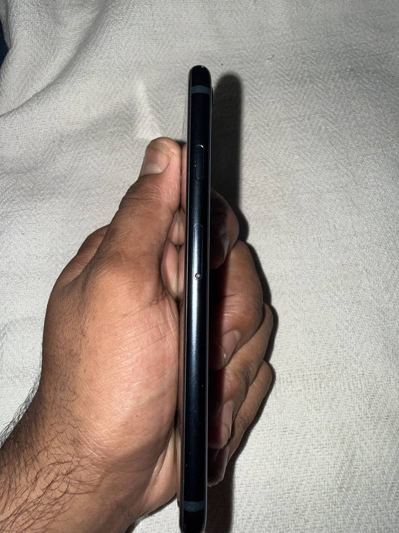 Apple iPhone SE 2