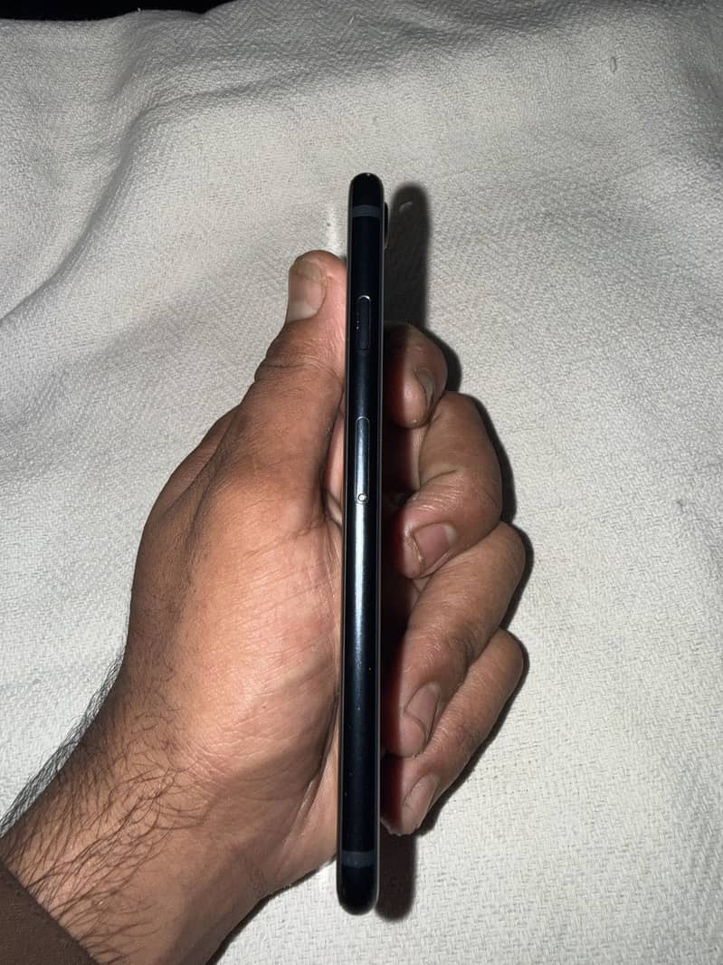 Apple iPhone SE 5