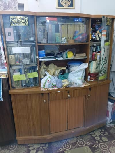 ڈیواٸیڈر، ٹی وی ٹیبل، استری اسٹینڈ