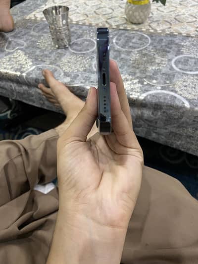 Apple iPhone 12 Pro