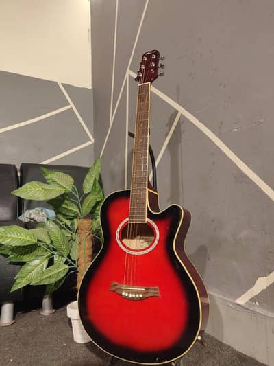 semi acoustic professional guitar//Whatsapp 03220061612