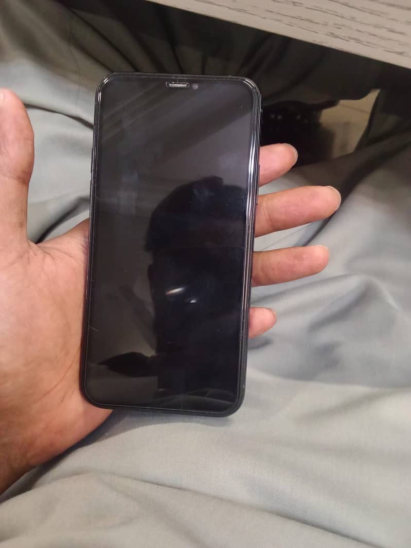 Apple iPhone 11 Pro 5