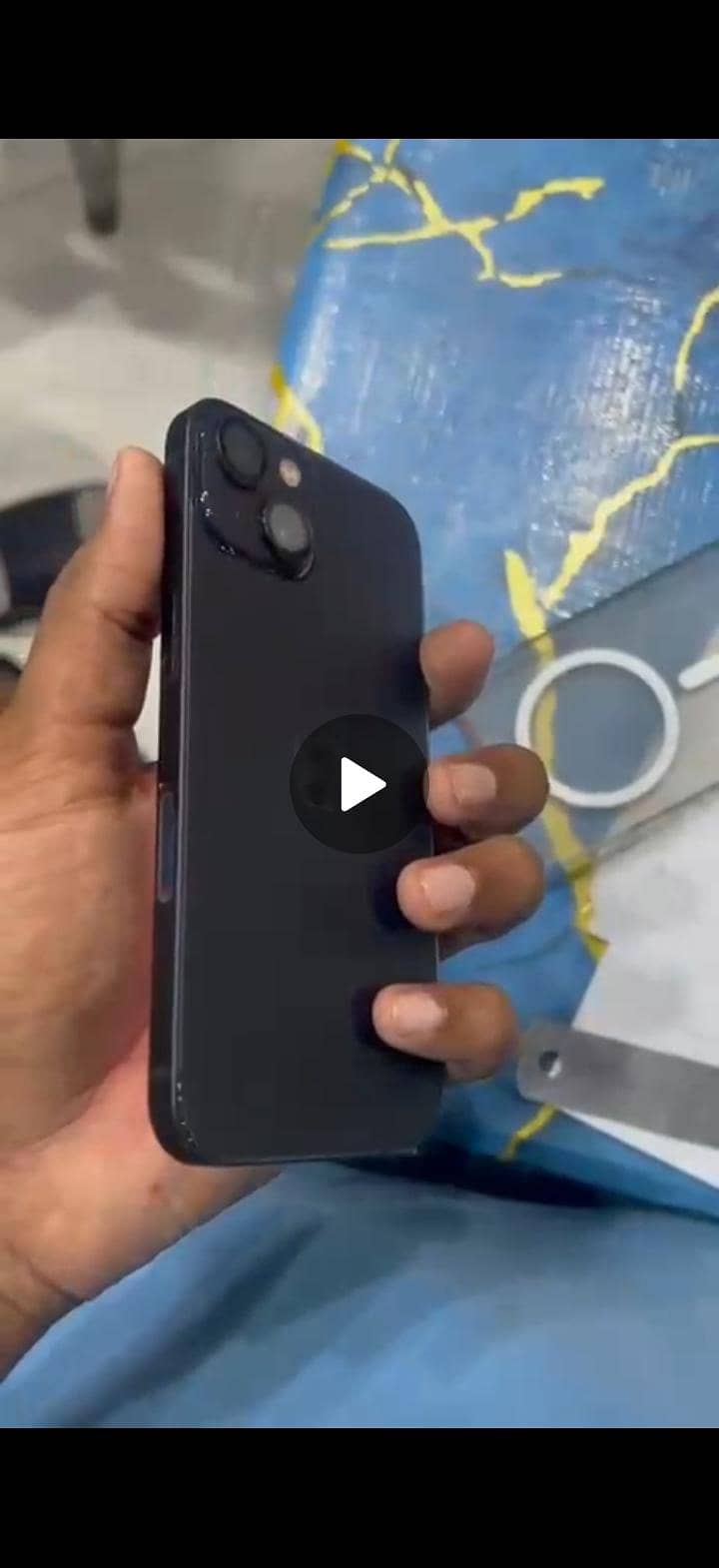 Apple iPhone 13 0