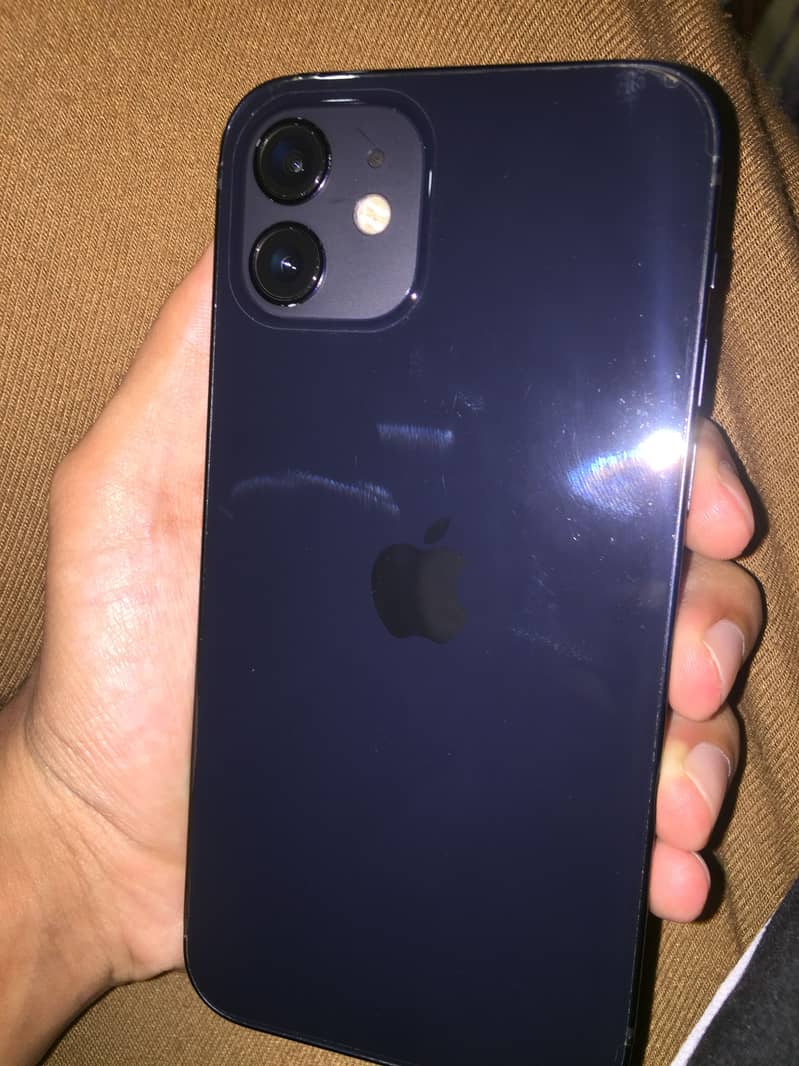 Apple iPhone 12 7