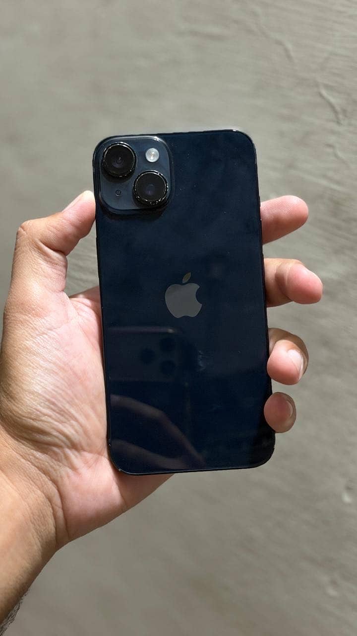 Apple iPhone 14 3