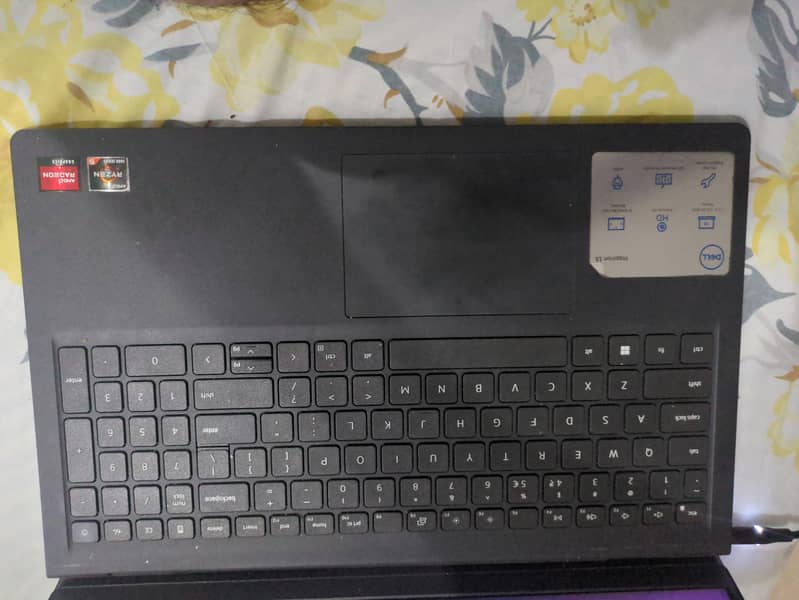 laptops 0