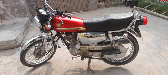 Honda 125 special edition 2022 model self start