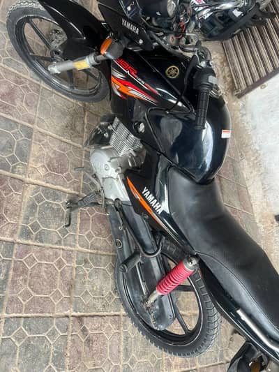 ybr 2017 model totally genuine. 03116603493