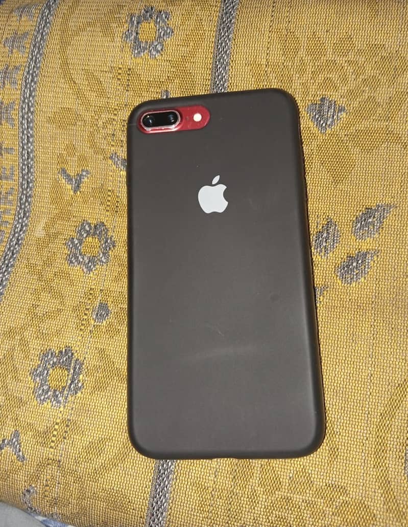 Apple iPhone 7 Plus 2