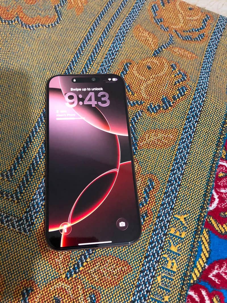Apple iPhone 16 Pro Max 2