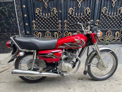 Honda cg 125 brand new condition