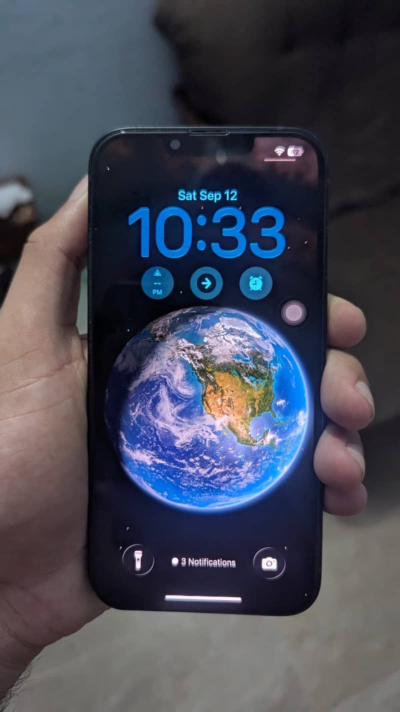 Iphone 16e 0