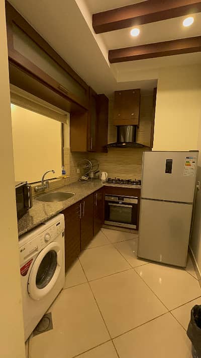 ully Furnished 2-Bed Apartment for Short-Term Rent