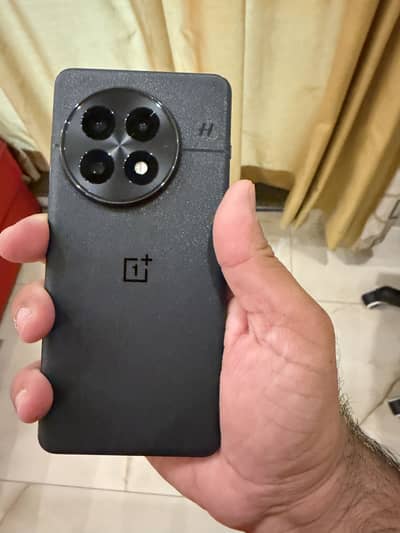 One Plus 13 Elite Gen 8 16 GB 512 GB PTA Approved Black