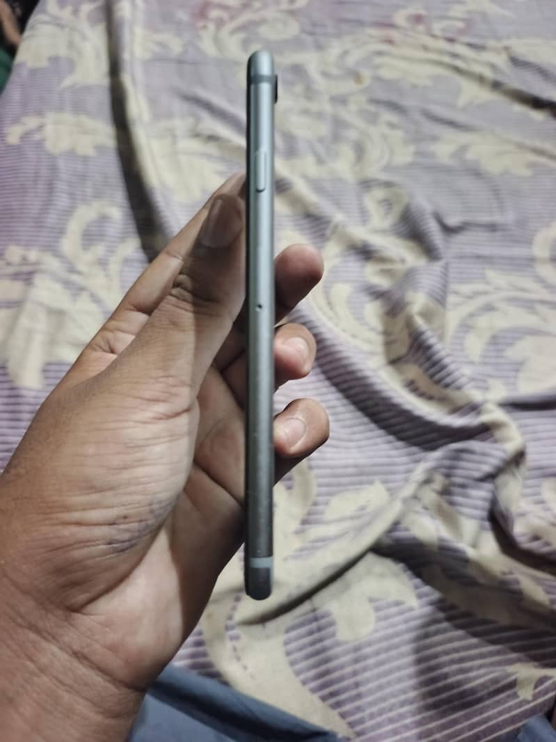 Apple iPhone 6 1