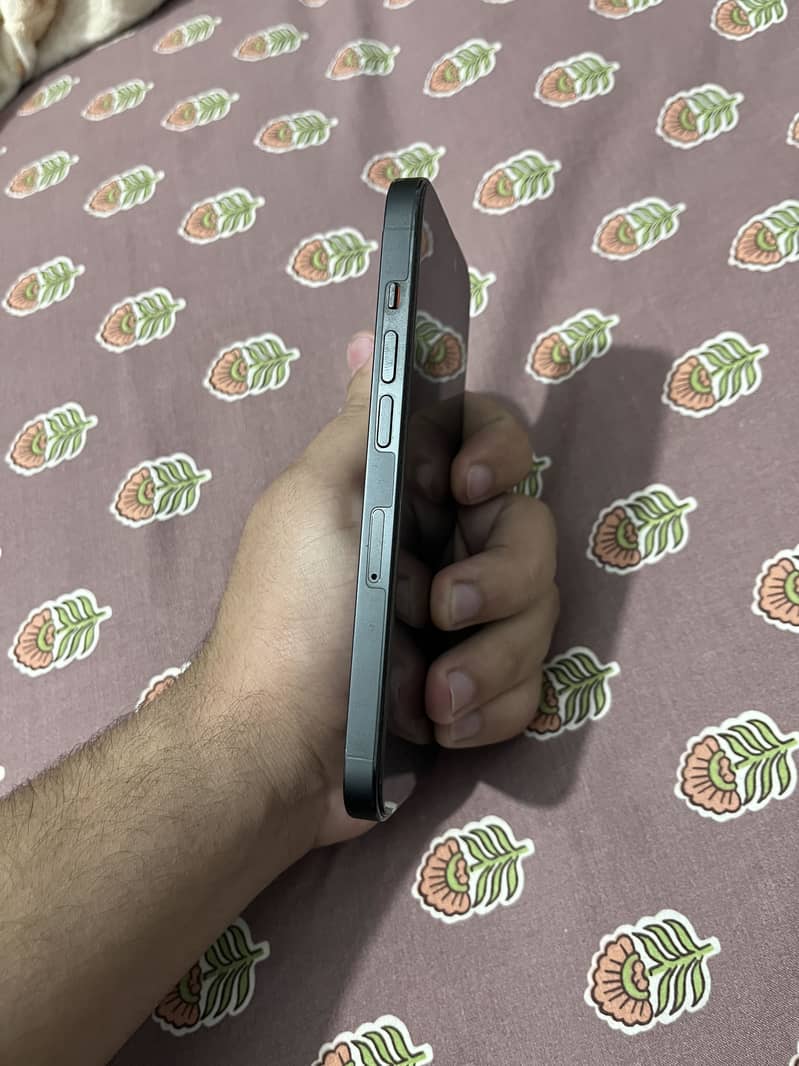 Apple iPhone 14 Pro 5