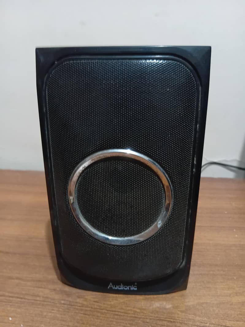 Audionic speaker 1