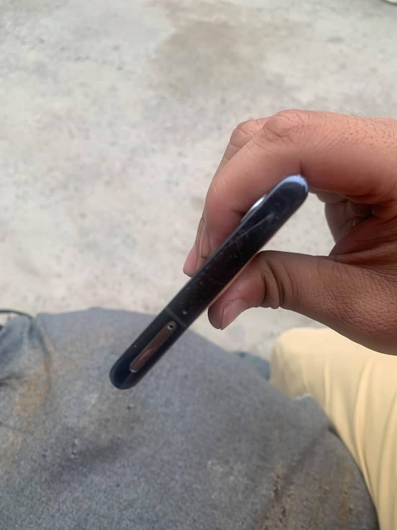 Samsung Mobile Note 10 4