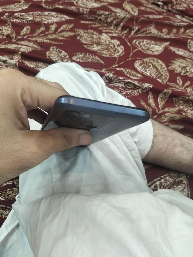 Tecno Spark 8C 5