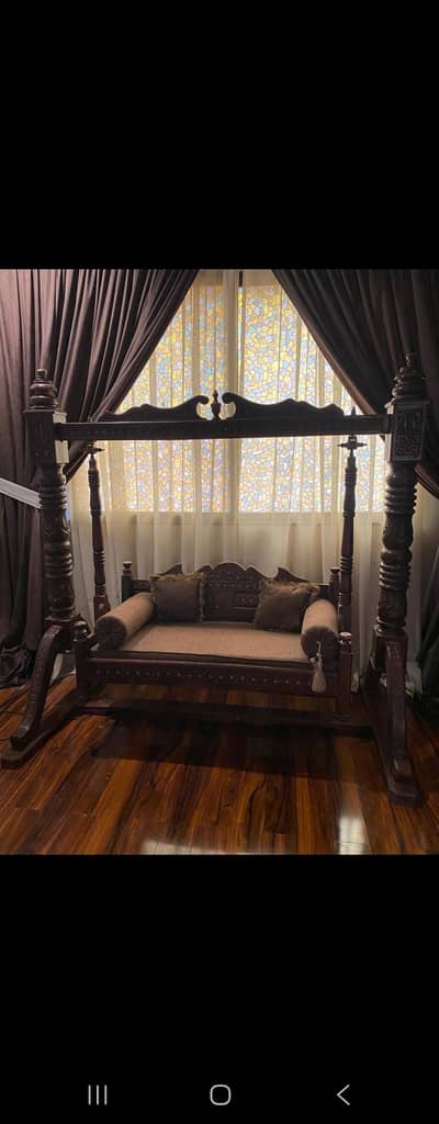 Beautiful Wooden Swing / Jhula for Sale (Sheesham Wood)
