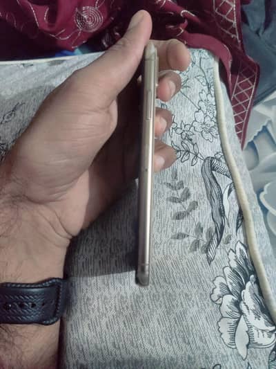 Apple iPhone XS 64 GB