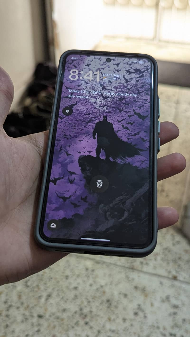 Google Pixel 8 5