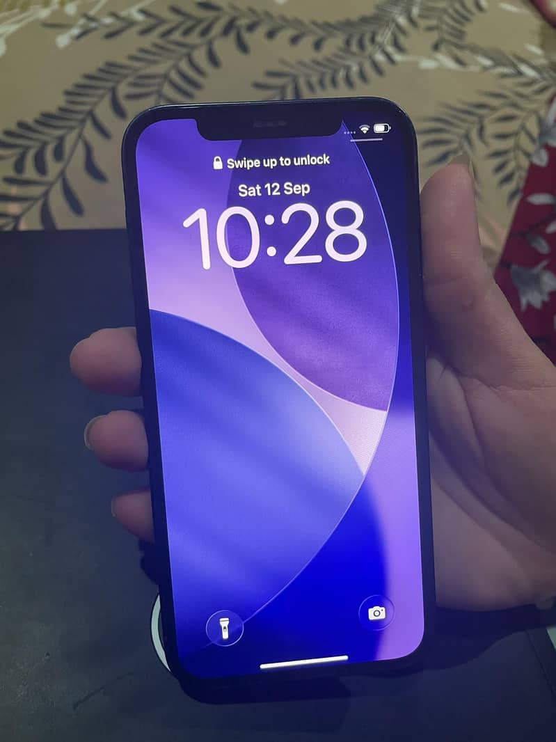 Apple iPhone 12 0
