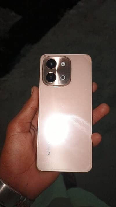Vivo Y28