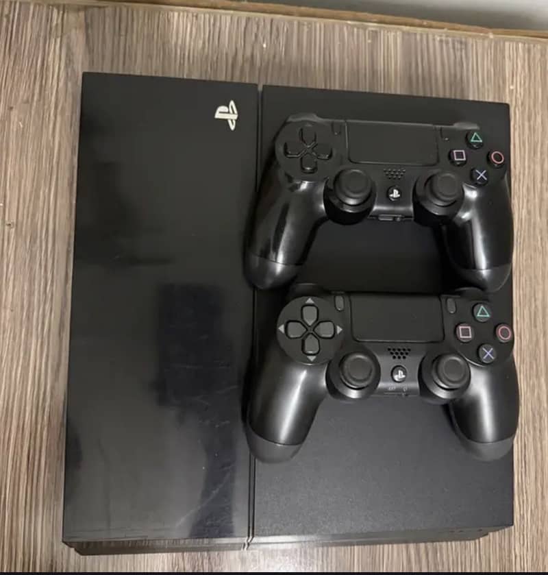 PS4 Console 0