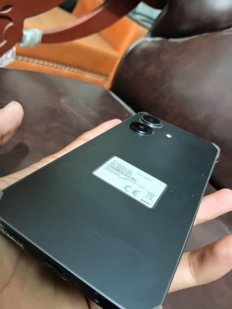 Realme Note 60 0