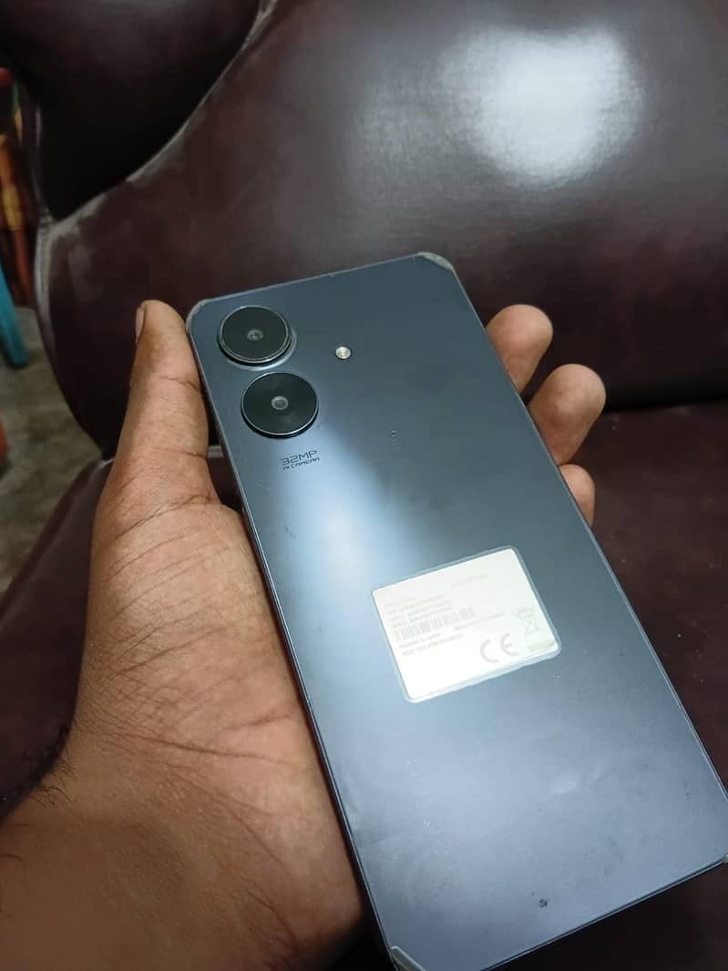 Realme Note 60 5