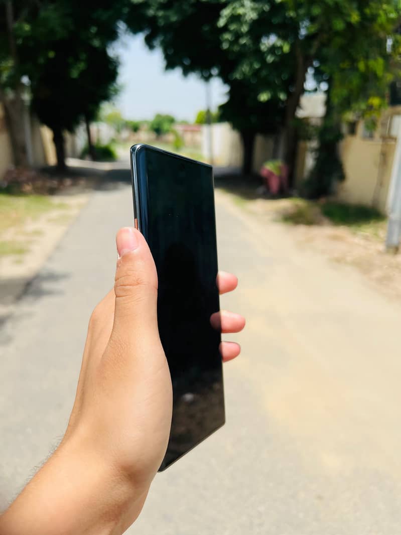 Tecno CAMON 40 Pro 3