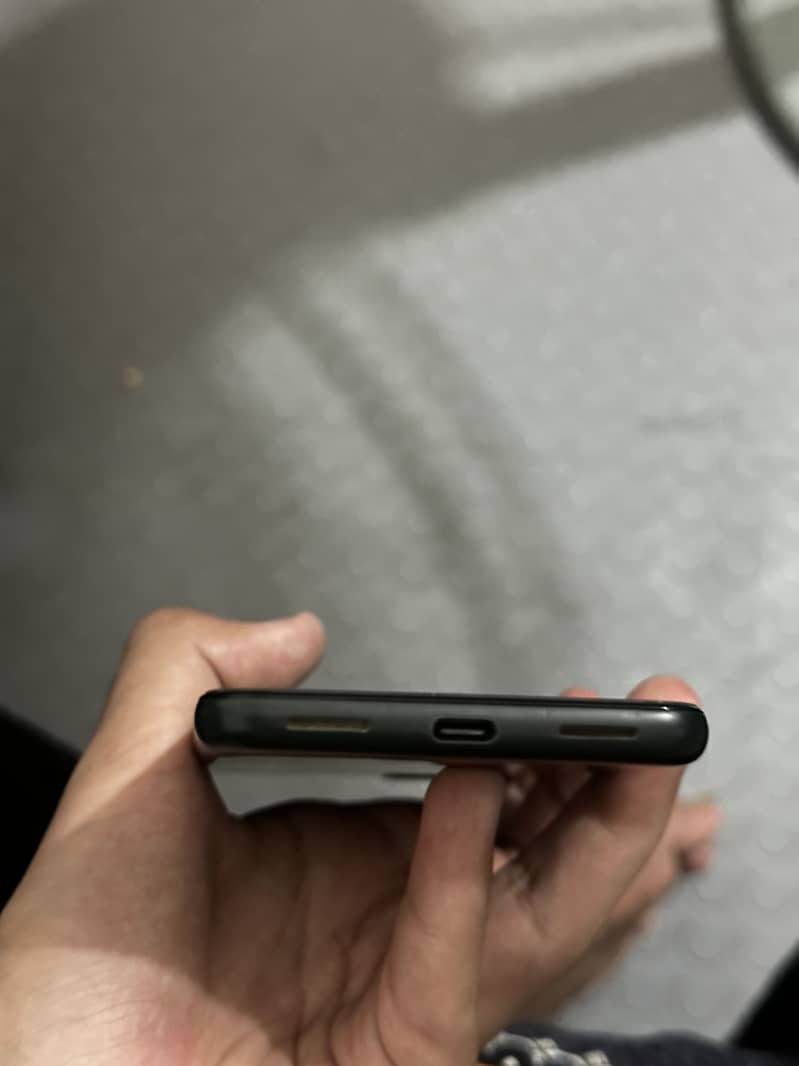 Google Pixel 5a 3