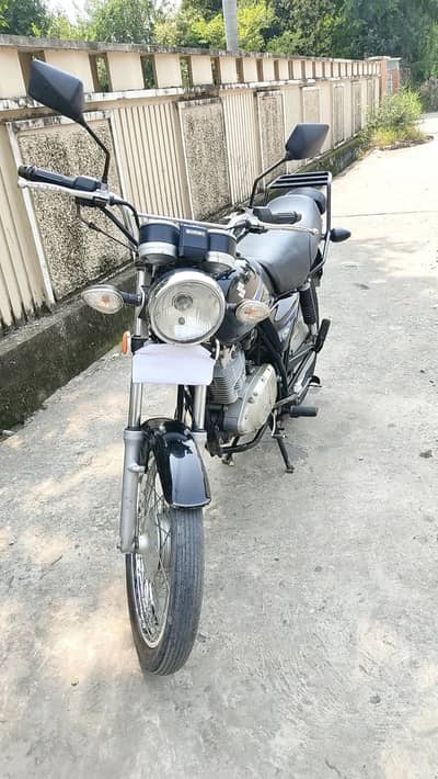 Suzuki GS 150 2018 Model Just like new bike
