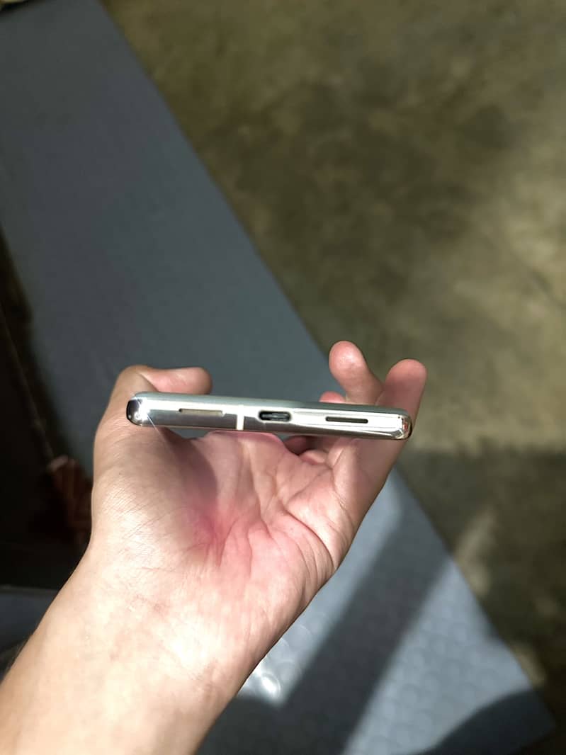 Google Pixel 7 Pro 4