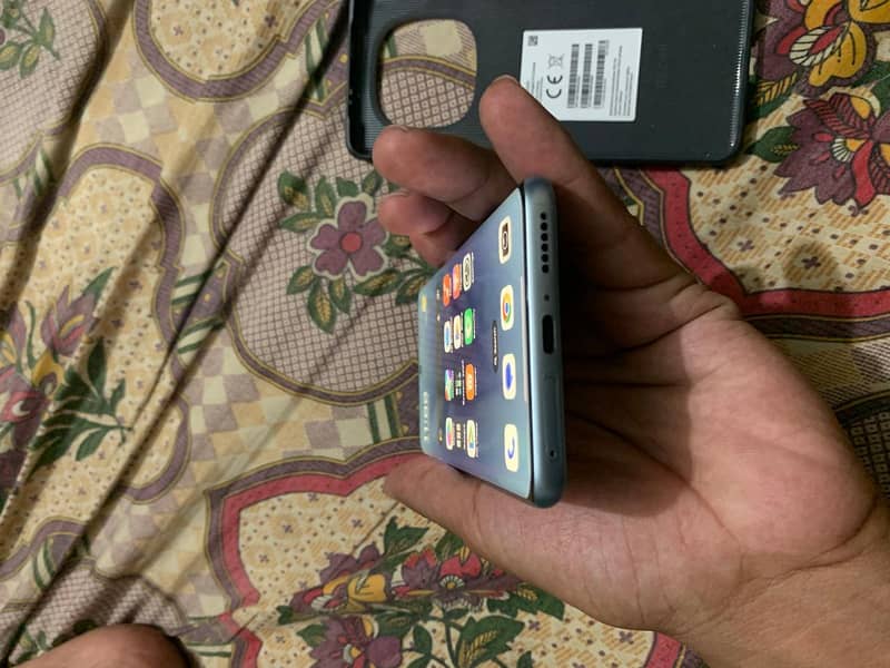 Xiaomi Redmi Note 15 8