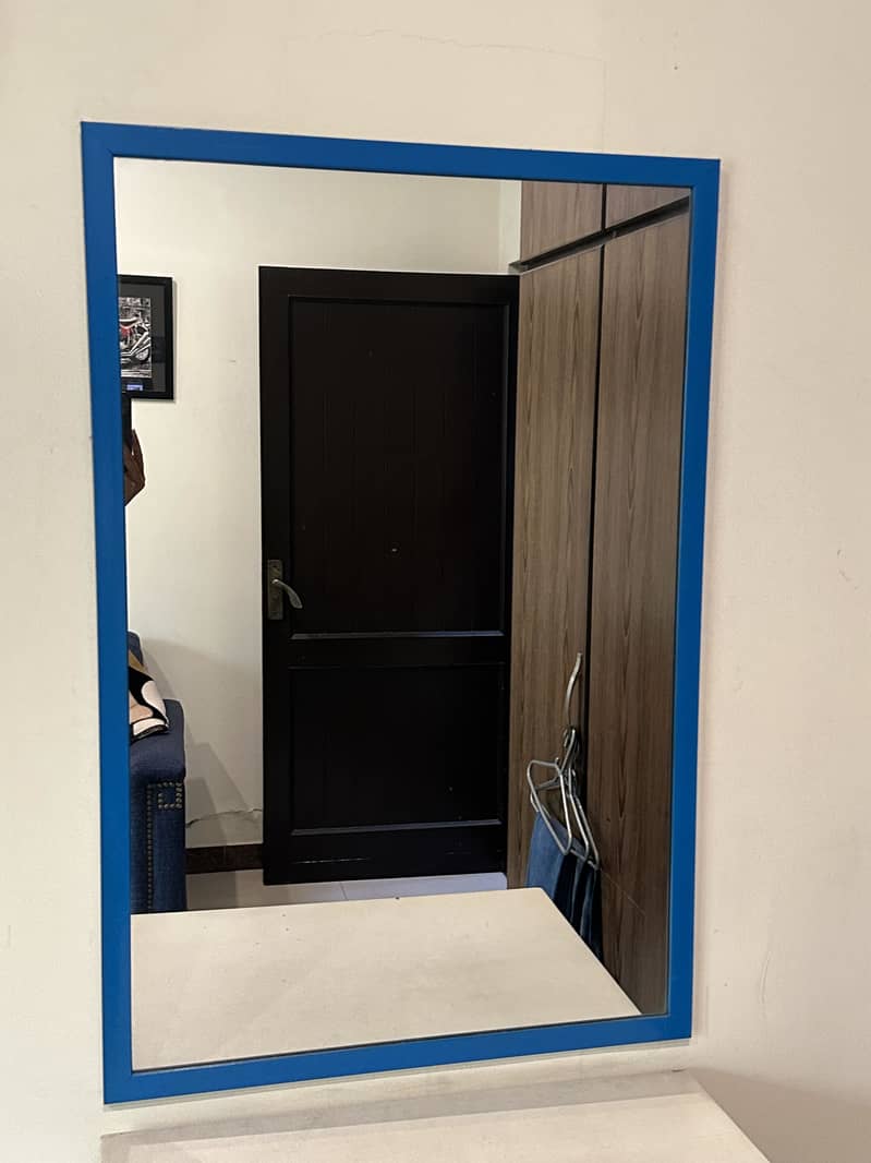 Single Bed with side table and dressing + mirror 7