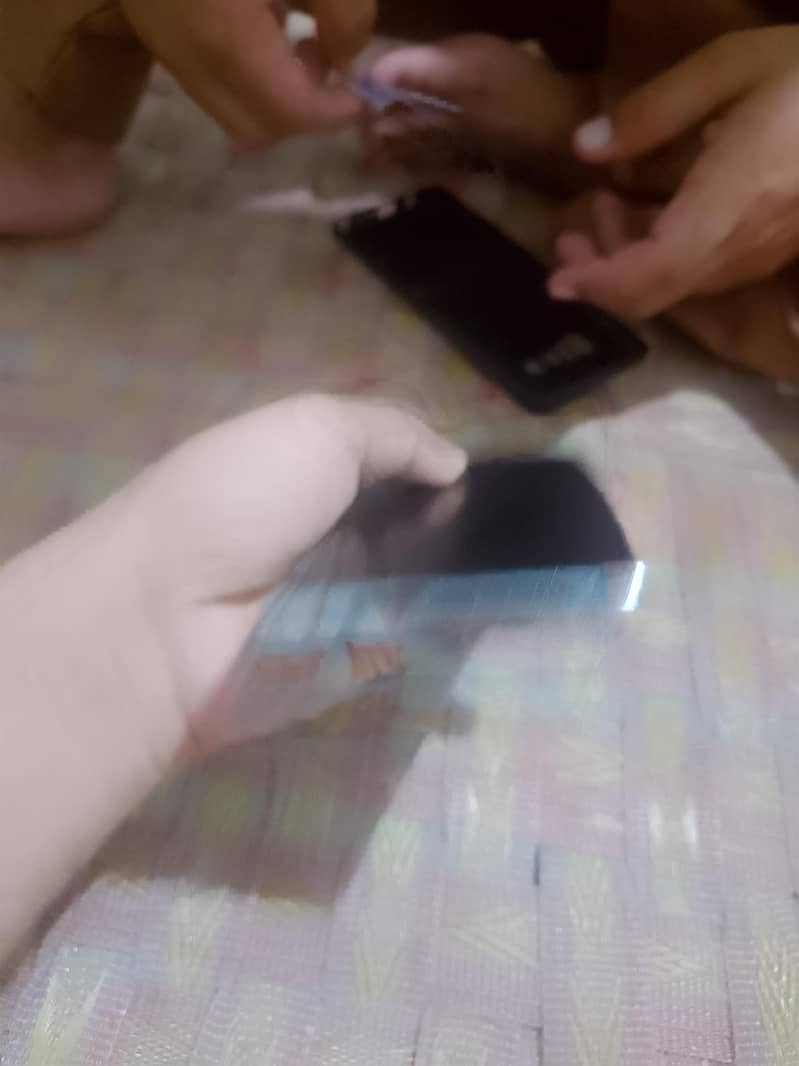Samsung Mobile Note 8 4